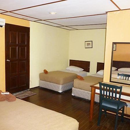 D'Coconut Island Resort Besar Island  Dış mekan fotoğraf