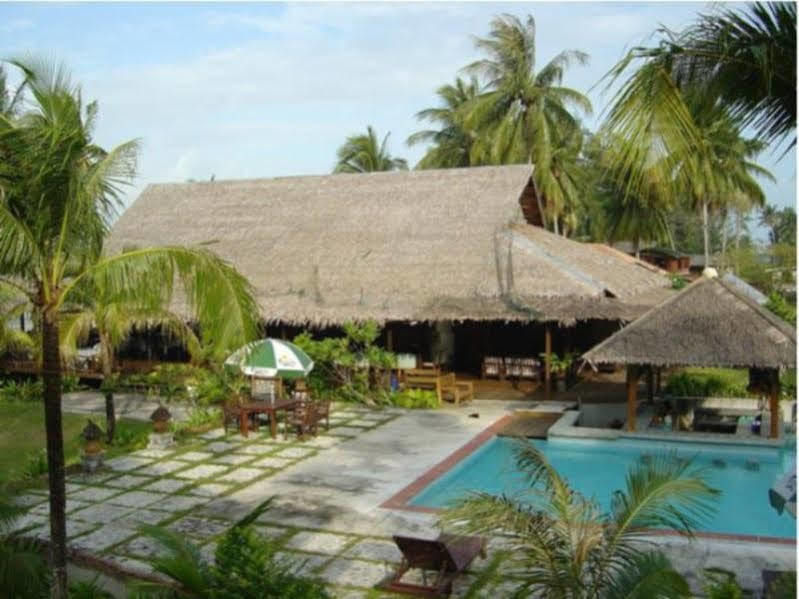 D'Coconut Island Resort Besar Island  Dış mekan fotoğraf